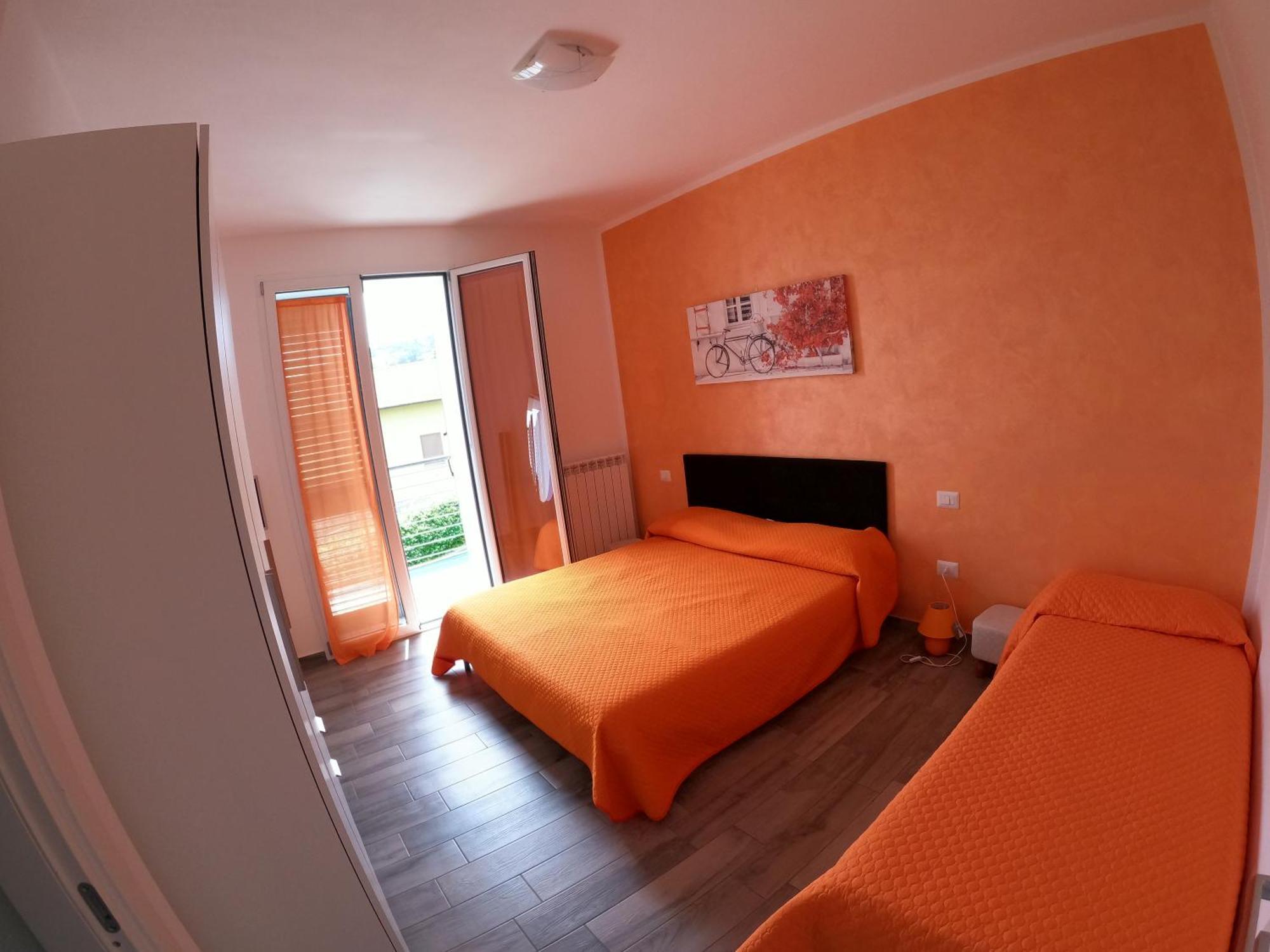 Casa Charlie Apartment Arcisate Cameră foto
